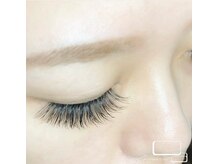 キュアバイアニーアンドジーノ(Qa by Annie&Gino)/美しい扇型まつ毛エクステ