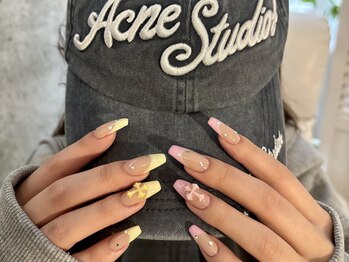 ソワレ(Soiree)/カラーフレンチネイル