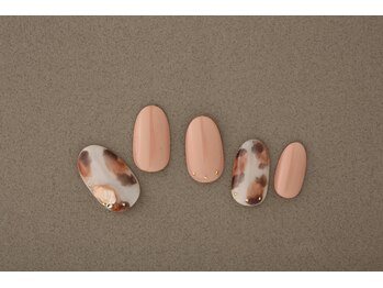 エムスラッシュ フィール 東戸塚店(M.SLASH)/ニュアンスレオパードネイル