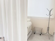 ウー(u.)の雰囲気（リクライニングベッド/半個室でゆっくりお過ごしください）