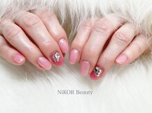 ニコルビューティー 高槻 南平台店(NiKOR beauty)/シンプルアート／5,000円～