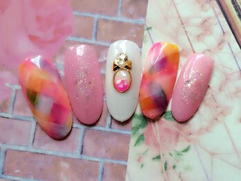 カットアンドスタイル クラウン(Cut & Style Clown)/ジェルやり放題【横浜】