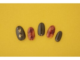 大人べっこうネイル