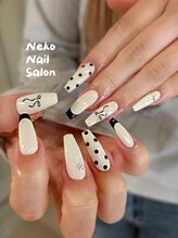 ネコ(Neko)/ロングネイル　白　フレンチ　