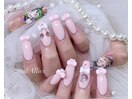 ピンクガーリー 痛ネイル