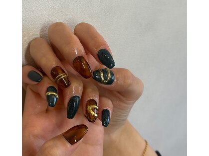 エヌエー(Na.)の写真