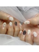 モモ(Momo)/クリスマスネイル