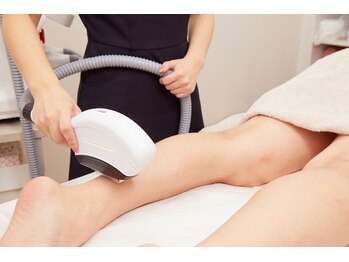 ゴールドプラス 駅家店(GOLD PLUS)の写真/男性脱毛も当たり前の時代☆駅家店ではヒゲ脱毛からVIO脱毛まで360度全身まるごと施術可能◎