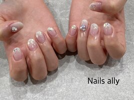 Vカット×ビジュー×サマーか夏