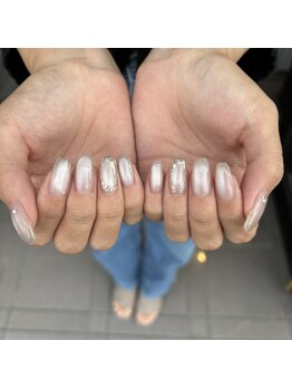 トータルサロン 白べぇーっ プラス/マグネットネイル