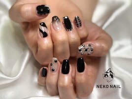 アシメちぐはぐネイル