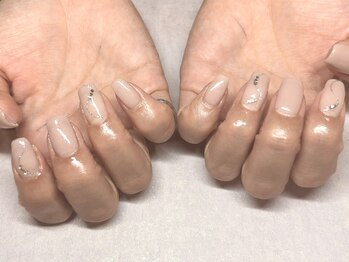 パープルの爪屋/シンプルキラキラネイル♪