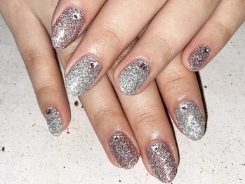 ヘアーアンドネイル ルシア(Hair&Nail Lucia)/2色のフラッシュネイル！