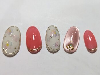 ネイルブレイク リリア(Nail Break lilia)/【初回オフ無料】フラワー