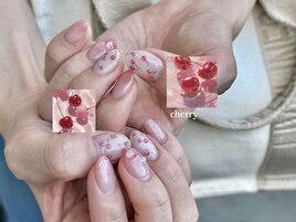 さくらんぼネイル