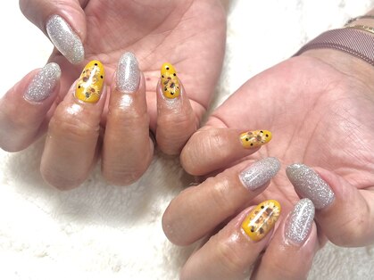 ラウレアネイル(laule'a nail)の写真