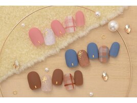 6000円　チェック　マットネイル