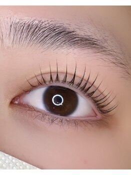 LUMIA eyelash by HAIR'S GATE本町店の写真/まつげのお悩み、気軽にLUMIAでご相談ください♪