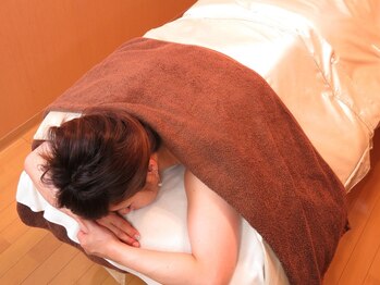 ビューティークイーン(Beauty Queen)/ホットマットで身体を温めて☆