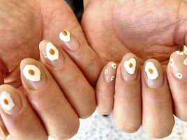 個性的ネイル　春夏秋冬