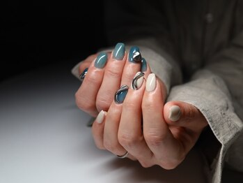 ネイル トモダ(nail Tomoda)/