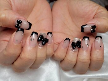 エムユーファイブネイル(MU5-nail)/フレンチガーリーネイル