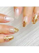 ラヴィネイル(La Vie Nail)/ニュアンスネイル/ゴールド/浴衣