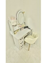 ウル(Ulu)/ドレッサーもご準備