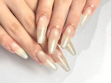 パダアット ヴァラネイル 天神南店(PADA at VALLANAIL)/先端ラメグラデ/クリアネイル