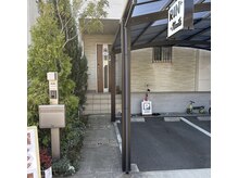 リン ネイル(Rin Nails)の雰囲気(お店の前に駐車場)