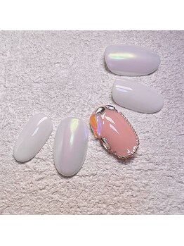 プールヴー☆オングル/シンプル・ガーリーネイル