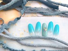 ネイルサロン&スクール ジーナ(GINA)/涼し気グラデーション