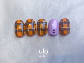 ウロネイルズ(ulo nails)/オレンジ系チェック柄