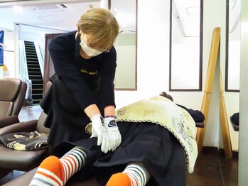 サロンアキコ(Salon Akiko)/