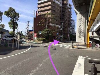 カリナ(Carina)/右に曲がります