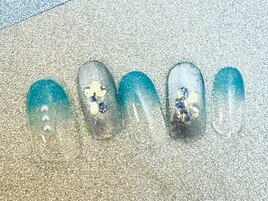 ブルーシルバーネイル