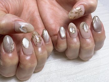 ミイア 春日部店(MiiA)/フリーデザイン¥8,800