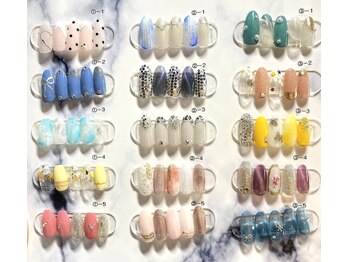 ネイルアンドまつげエクステ専門店 ナチュラルの写真/季節やトレンドに合わせた定額制デザインを豊富にご用意★毎月変わる、定額デザインの幅広くご用意！