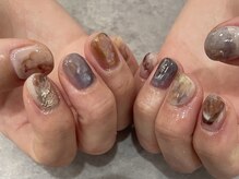 レアース(Lea's)/秋ネイル　ニュアンスネイル