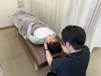 いとしまリハキュア整骨院の写真/ガチガチの首肩こりを本格整体でスッキリ解消！【骨盤矯正+マッサージ2,980円】頭痛や眼精疲労にも◎