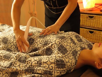 はり灸治療院 えがおの写真/【札幌希少☆温活専門店】身体の深部まで届く温熱器でじっくり温めて、不調の根本から改善していきます◎