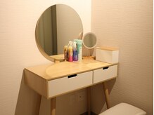 ベルルーナ(Belle-Lune)/ドレッサー