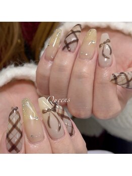 クイーンズビューティーサロン 新宿本店(Queen's beauty salon)の写真/「きれいに伸ばしていたのに、折れてしまった」「他の爪と長さを合わせたい」そんなお悩みをお持ちの方に♪