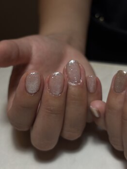 フィルネイル(fil nail)/大人のキラキラデザイン