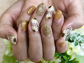 【村瀬】ひまわりネイル