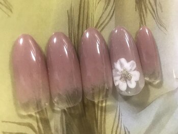 ビューティーネイルサロン クリアーズ(Clears)/シンプルワンポイントのお花