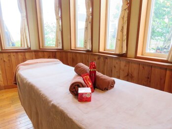 ベベアート(BEBEART)/開放感のある施術ルーム