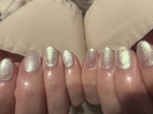 ノーヴェネイル 国分寺(nove.nail)/偏光パールのホワイトワンカラー