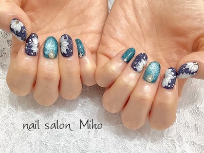 ミコ(Miko)の写真