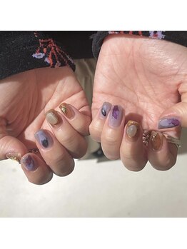 プリュネ(Prune)/ブラウン/パープル・ニュアンス